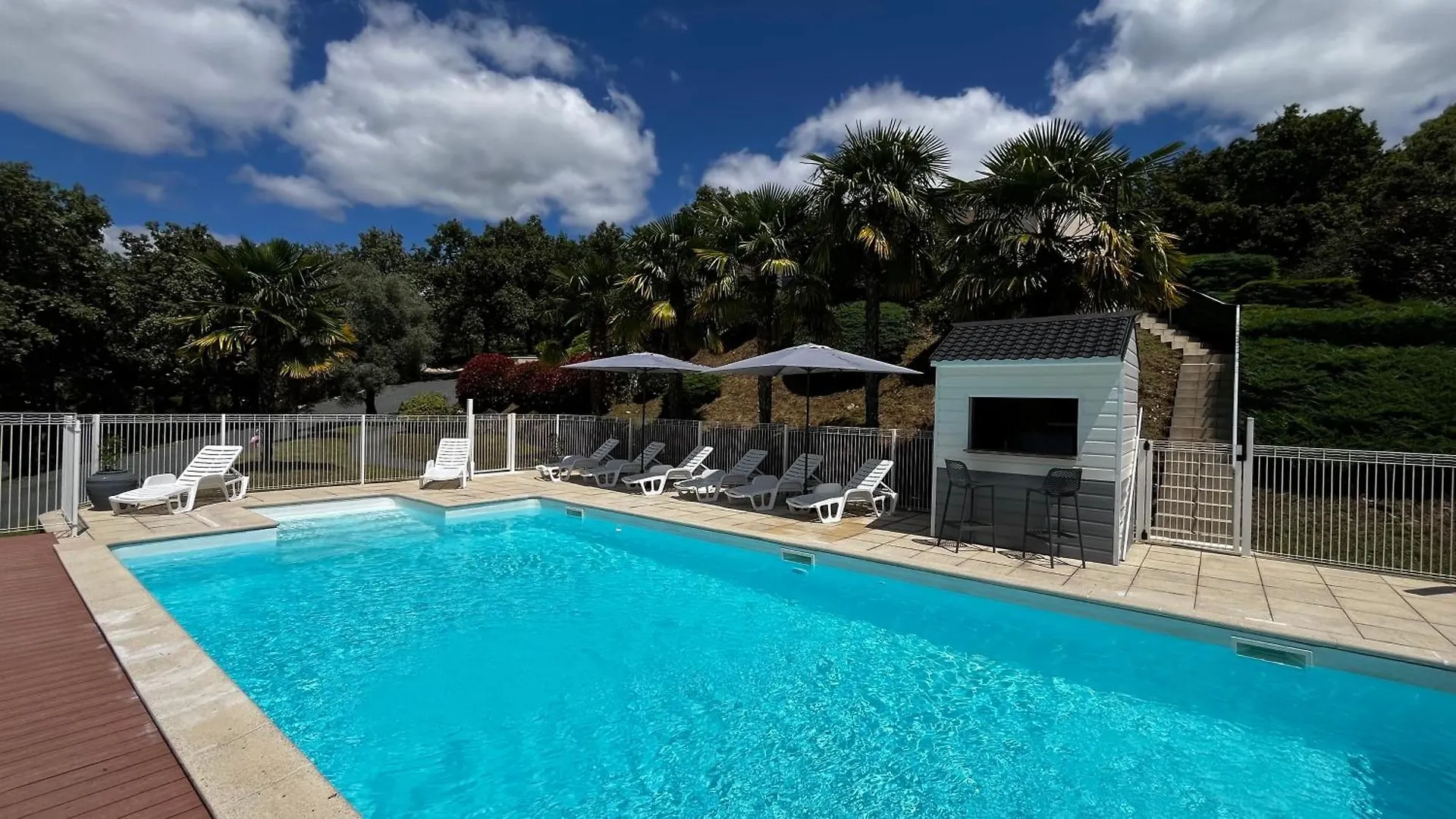Maison Belle Vue Et Piscine Cazoules Holiday home